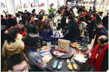 溫州童鞋企業(yè)集體入駐國際淘寶城，線上線下融合加速行業(yè)轉(zhuǎn)型